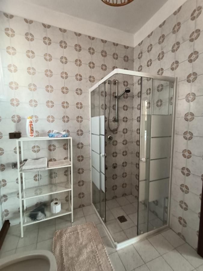 B&B Le Rose Crone Luaran gambar